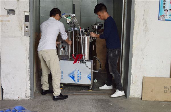 灌膠機,灌膠機企業