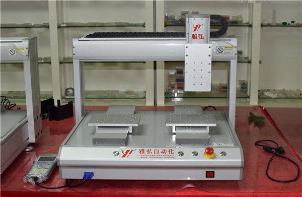 全自動點膠機生產廠家