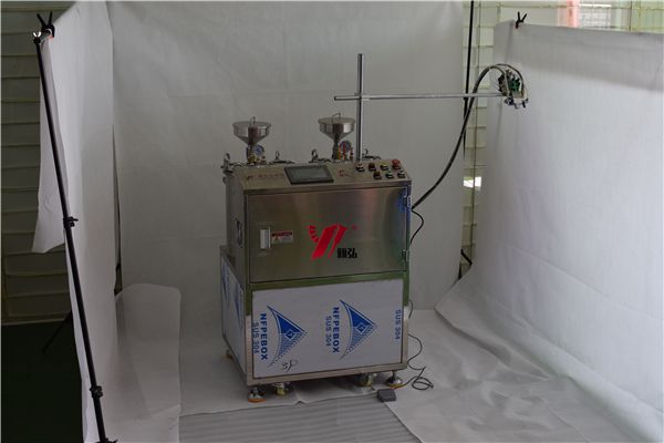 <b>故障指示器灌膠機生產廠家,一站式采購便捷高效</b>
