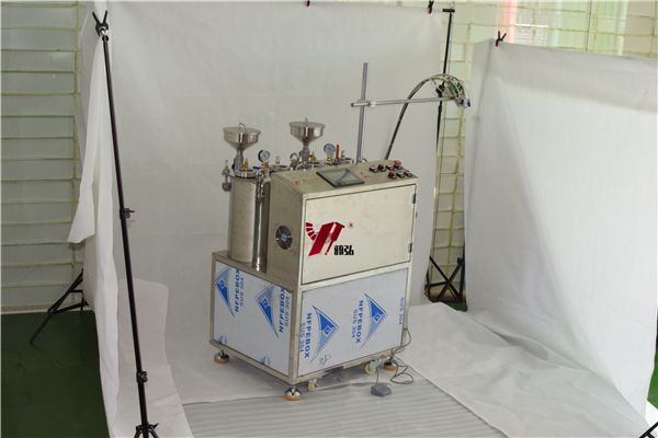 好用的臺式雙液灌膠機